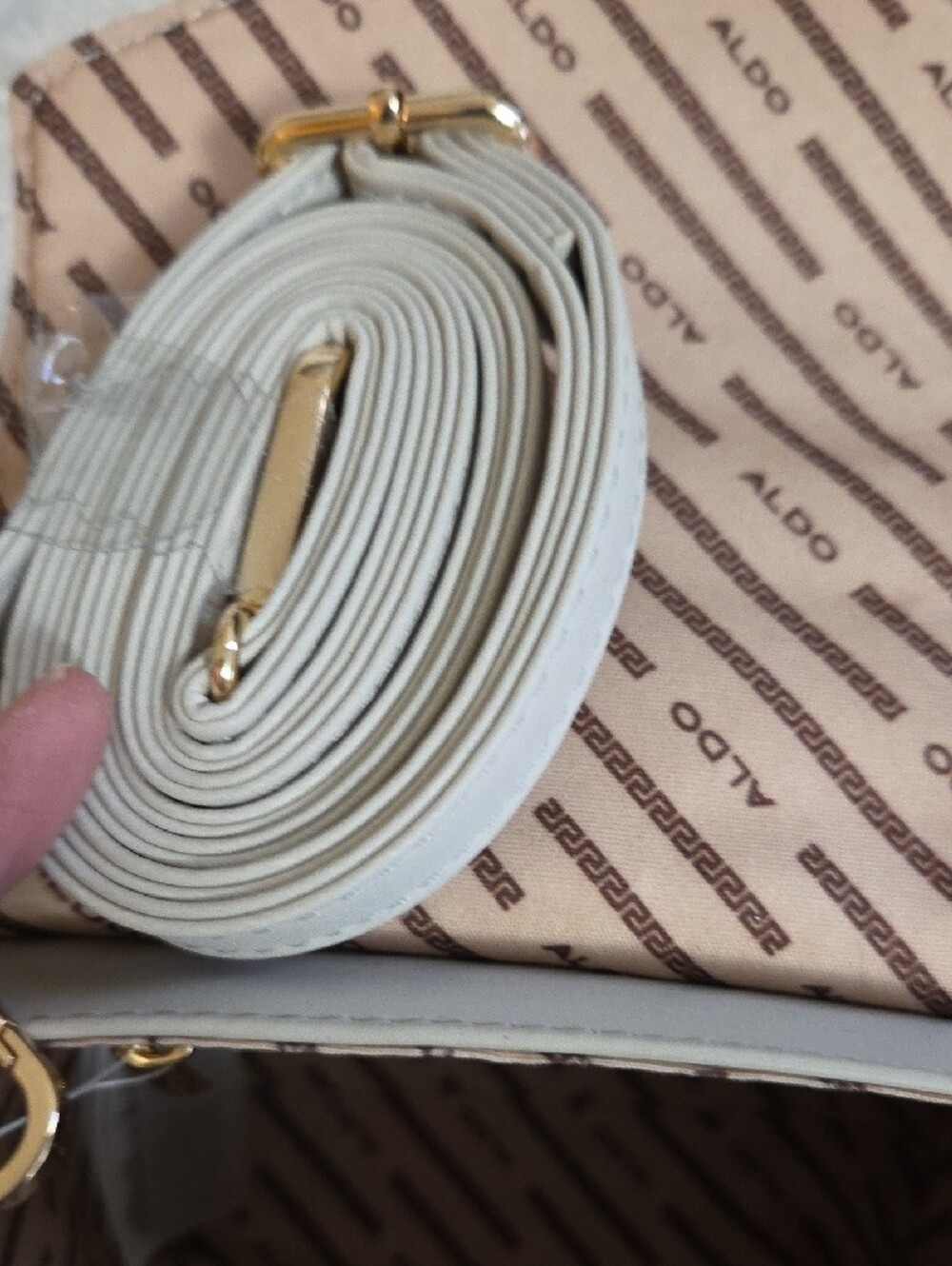 NWT ALDO Cream Quilted Faux Fur Top Satchel with Gold Chain Charms - Picture 7 of 14